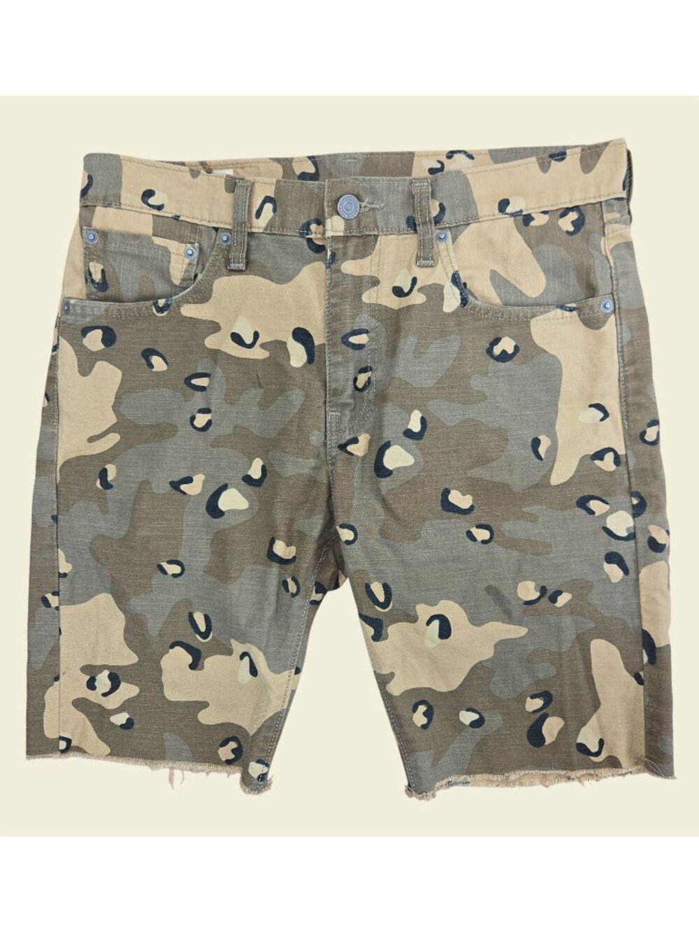 Levis Men's Camouflage Lo-Ball Shorts Size 32